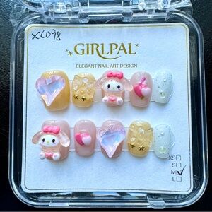 Brand New Salon Quality Hand Crafted Press-on Nails (10pc)